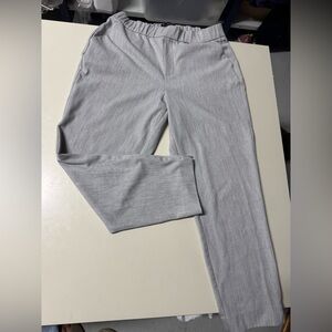 Zara Gray Chinos for Modern Elegance